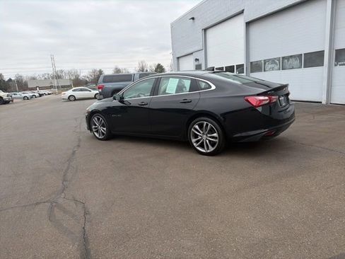 Used 2024 Chevrolet Malibu LT image 14