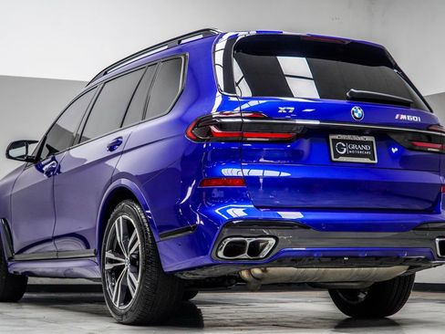 Used 2024 BMW X7 M60i AWD/4WD image 12