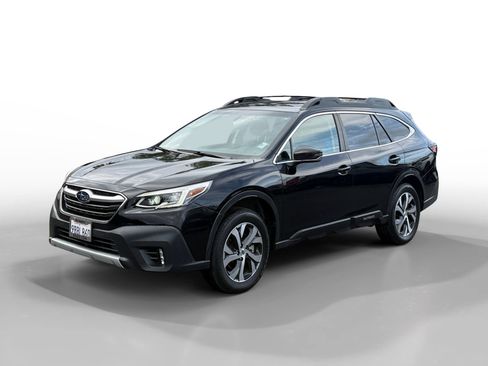 Certified 2022 Subaru Outback Limited image 1