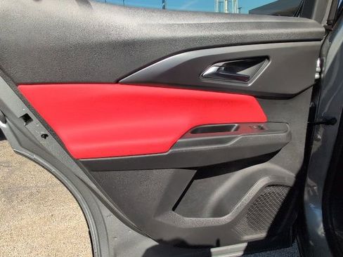 Used 2026 Chevrolet Equinox EV RS FWD image 9