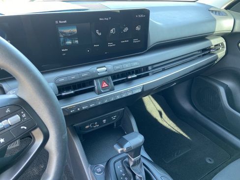 Used 2026 Kia K4 FWD image 23