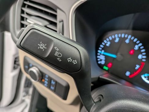 Used 2021 Ford Escape SE w/ Convenience Package FWD image 19