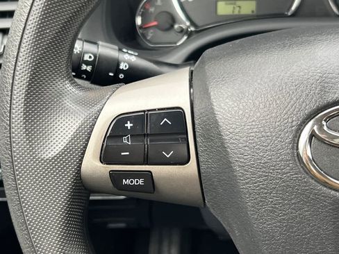 Used 2011 Toyota Corolla S image 23