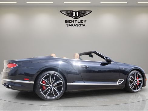 Used 2022 Bentley Continental GT AWD/4WD image 9