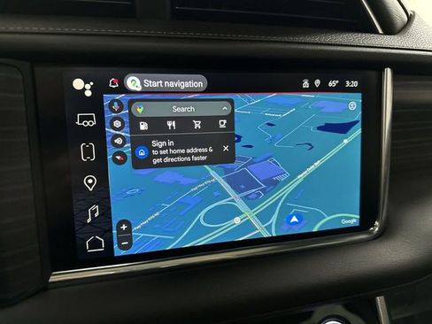 Used 2023 GMC Yukon Denali image 12