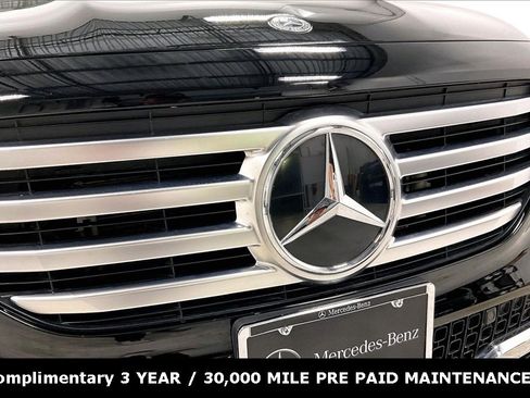 Used 2025 Mercedes-Benz GLB 250 image 29