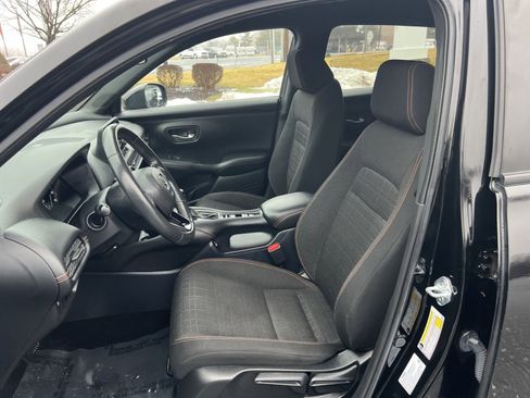 Used 2023 Honda HR-V Sport image 13