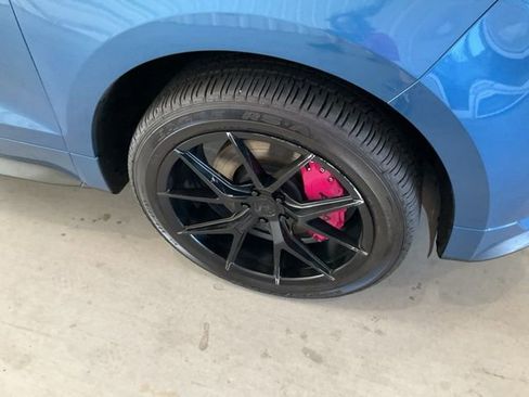 Used 2019 Ford Edge ST image 30