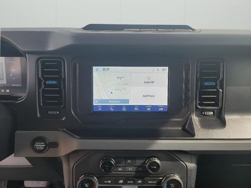 Used 2023 Ford Bronco Black Diamond AWD/4WD image 19