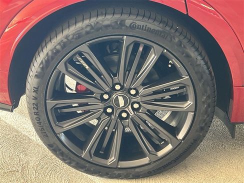 New 2026 Cadillac Lyriq V image 34