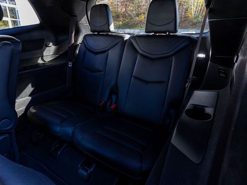 Used 2023 Cadillac XT6 Sport image 30