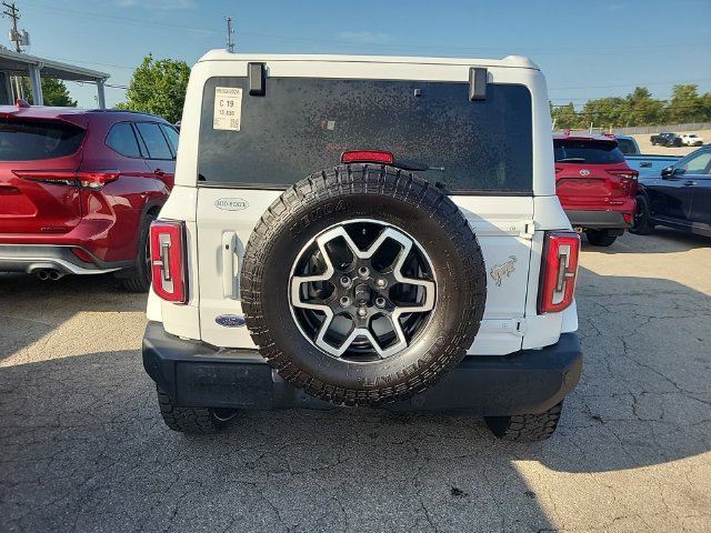 Used 2025 Ford Bronco Outer Banks AWD/4WD image 10