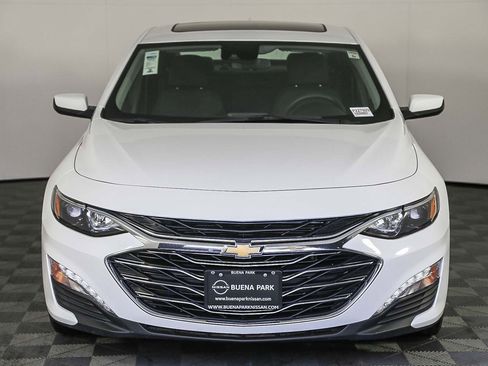 Used 2023 Chevrolet Malibu LT image 3