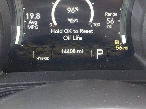 Certified 2025 Jeep Wrangler Unlimited Sahara w/ Safety Group image 24