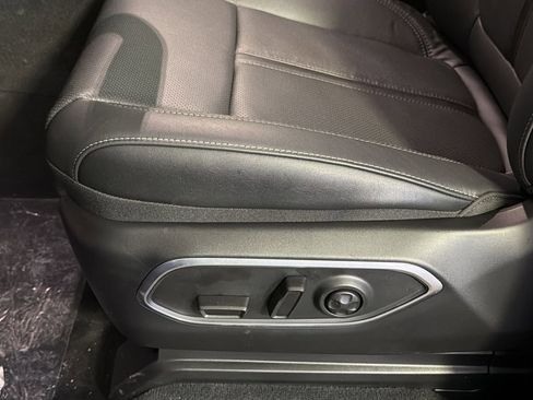 New 2026 Jeep Grand Wagoneer Limited AWD/4WD image 11