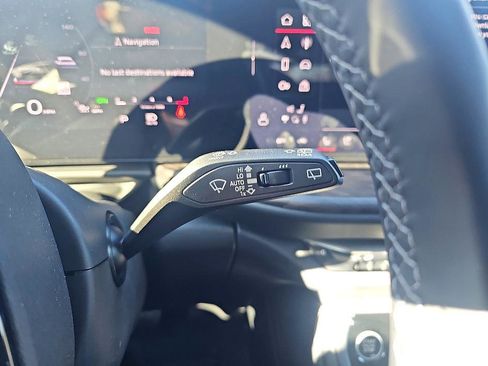 Used 2025 Audi Q5 Premium Plus w/ Premium Plus image 19