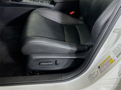 Certified 2024 Honda Civic Touring image 26