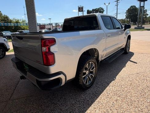 Used 2020 Chevrolet Silverado 1500 RST w/ Texas Edition AWD/4WD image 8