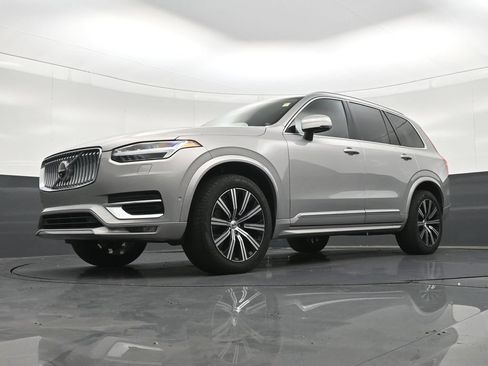 Used 2024 Volvo XC90 B6 Plus w/ Protection Package Premier AWD/4WD image 24