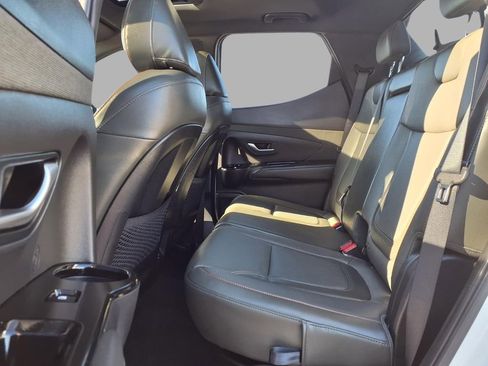 Used 2024 Hyundai Santa Cruz Limited image 28