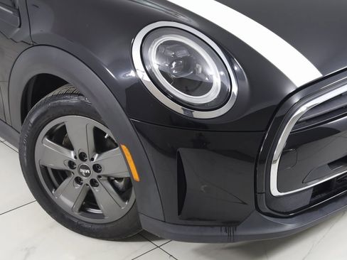 Used 2022 MINI Cooper Convertible image 17