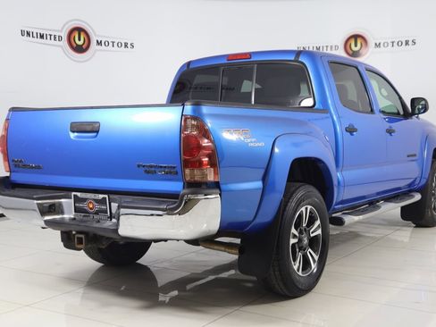 Used 2008 Toyota Tacoma PreRunner image 3