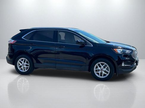 Used 2024 Ford Edge SEL w/ Convenience Package AWD/4WD image 4