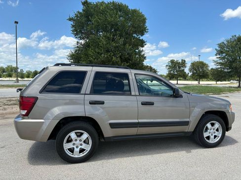 Used 2006 Jeep Grand Cherokee Laredo AWD/4WD image 57