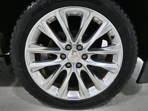 Used 2019 Chevrolet Tahoe Premier w/ Premier Plus Edition AWD/4WD image 47