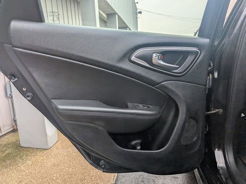 Used 2015 Chrysler 200 C w/ Sun/Sound Group image 14