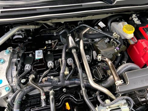 Used 2024 Nissan Sentra SV FWD image 32