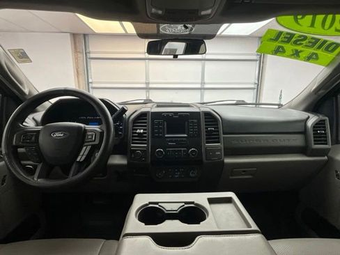 Used 2019 Ford F350 XL w/ STX Appearance Package AWD/4WD image 4