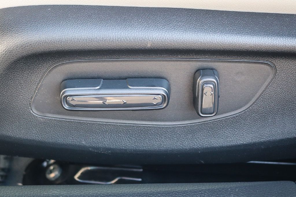 Used 2023 Honda Civic EX-L image 20
