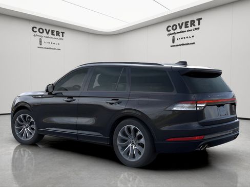 New 2025 Lincoln Aviator Premiere w/ Jet Appearance Package image 4
