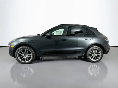 Certified 2026 Porsche Macan AWD/4WD image 2