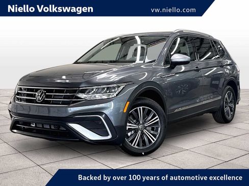 Used 2024 Volkswagen Tiguan Wolfsburg Edition AWD/4WD image 1