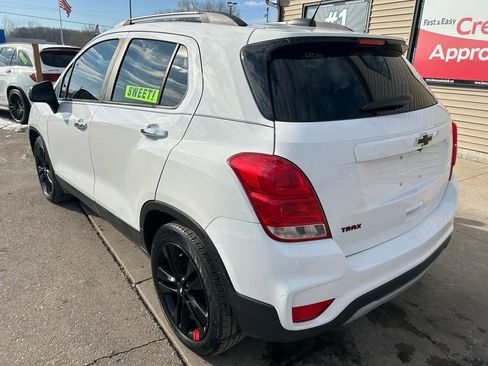 Used 2018 Chevrolet Trax LT w/ Redline Edition image 7