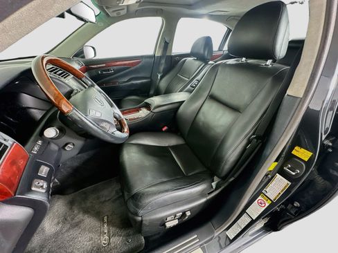 Used 2011 Lexus LS 460 L w/ Luxury Pkg AWD/4WD image 13