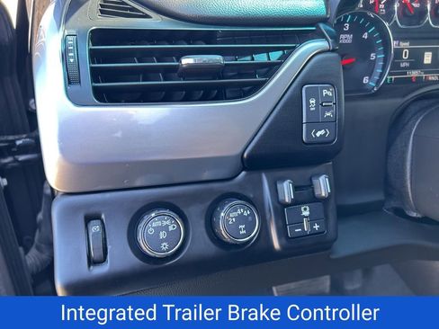 Used 2019 Chevrolet Suburban Premier w/ RST 6.2L Performance Edition AWD/4WD image 17