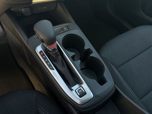 New 2026 Chevrolet Trax RS w/ Sunroof Package image 18