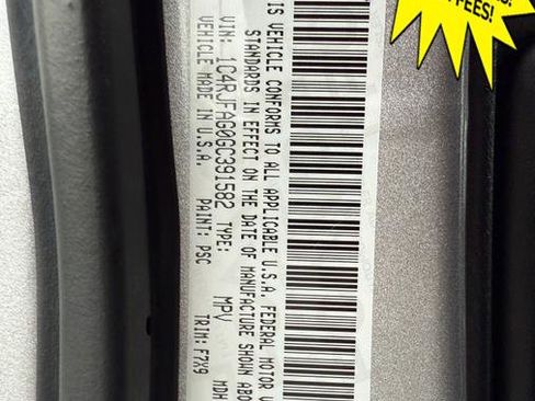 Used 2016 Jeep Grand Cherokee Laredo w/ Quick Order Package 23E image 26