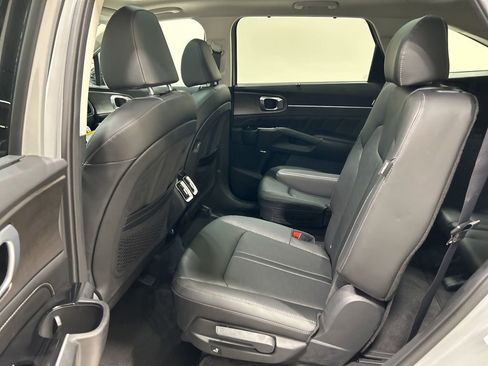New 2026 Kia Sorento SX image 29