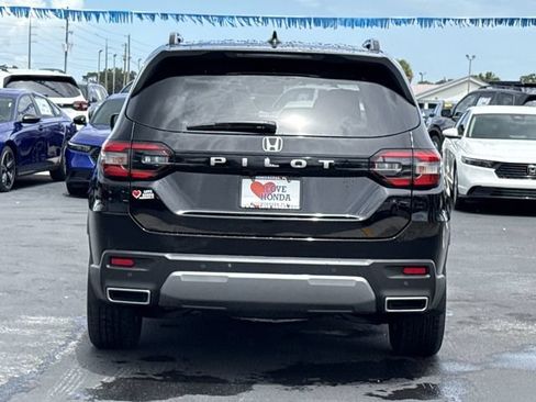 New 2026 Honda Pilot EX-L image 8