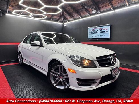 Used 2014 Mercedes-Benz C 250 Sedan image 1