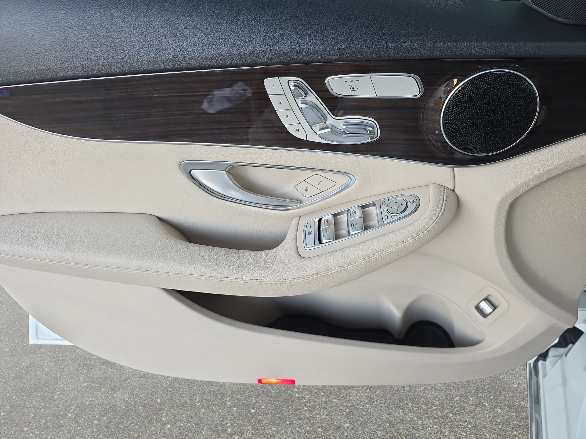 Certified 2017 Mercedes-Benz C 300 4MATIC Sedan image 25