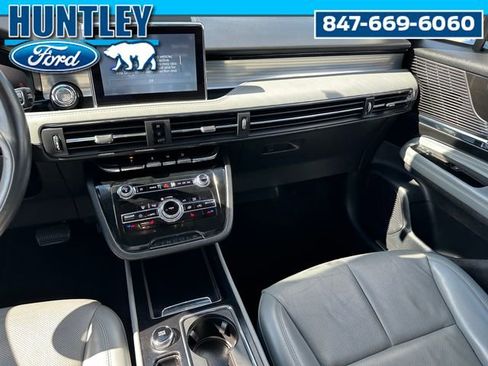 Used 2022 Lincoln Corsair Grand Touring image 19