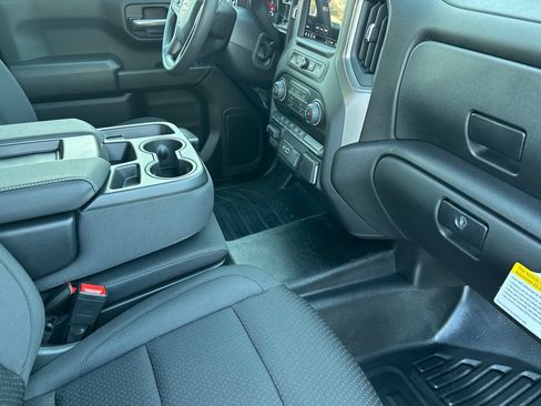 Used 2026 Chevrolet Silverado 1500 W/T w/ WT Value Package AWD/4WD image 14