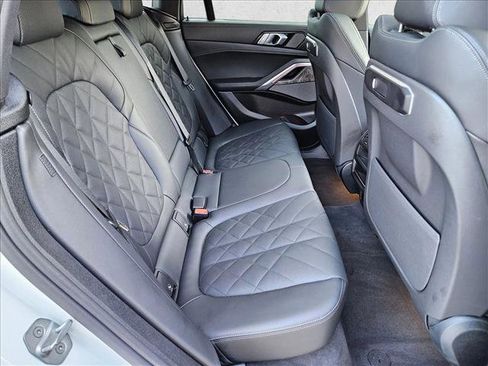 Used 2026 BMW X6 xDrive40i image 21