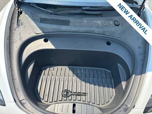 Used 2022 Tesla Model 3 Long Range AWD/4WD image 26