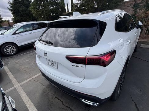 Used 2024 Buick Envision Preferred AWD/4WD image 13